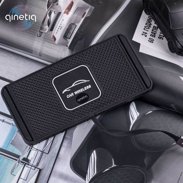 Силіконовий килимок в авто з швидкою бездротовою зарядкою QINETIQ Car Wireless Pad C1 15w 12010 фото